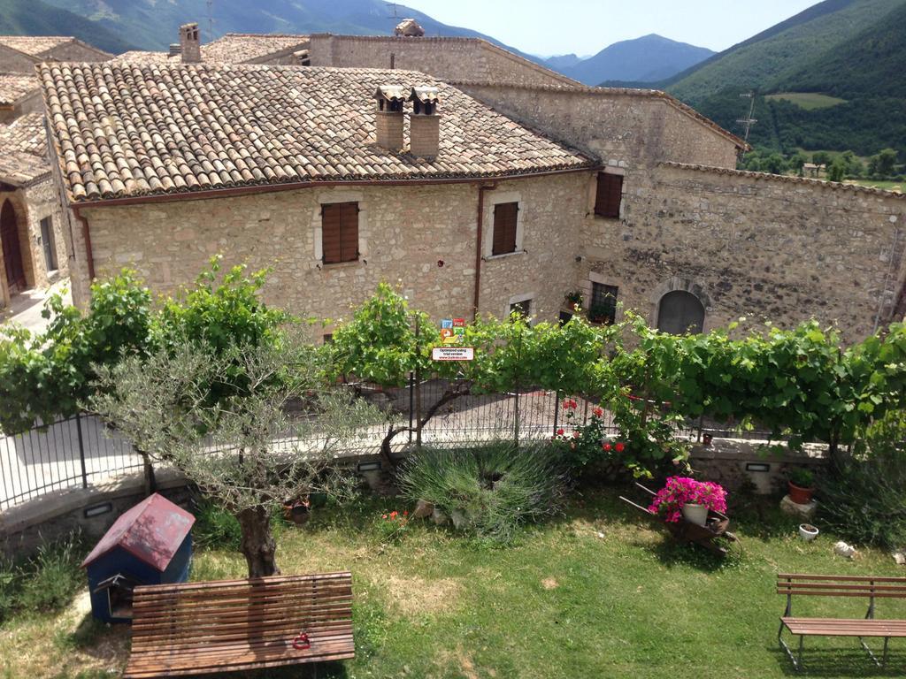 Agriturismo Campagna In Compagnia Vallo di Nera ภายนอก รูปภาพ