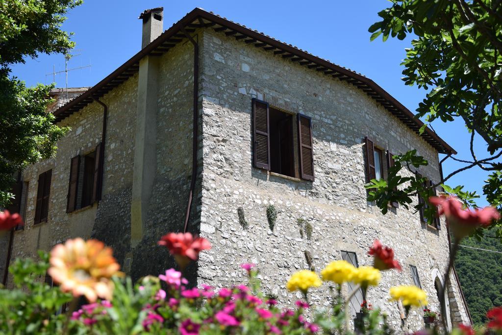 Agriturismo Campagna In Compagnia Vallo di Nera ภายนอก รูปภาพ