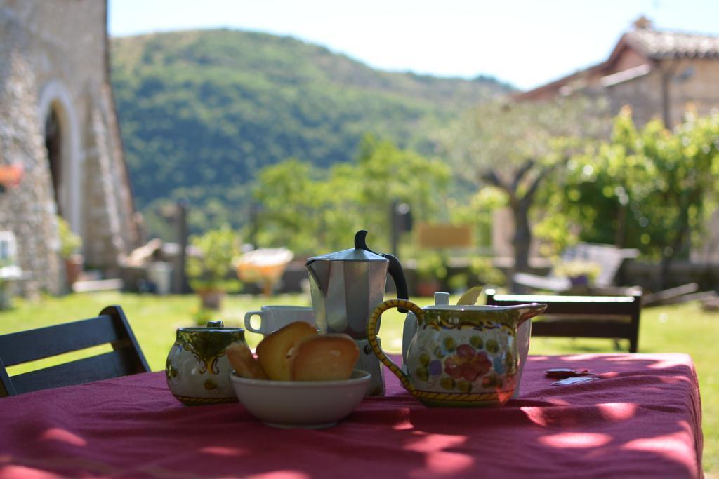 Agriturismo Campagna In Compagnia Vallo di Nera ภายนอก รูปภาพ