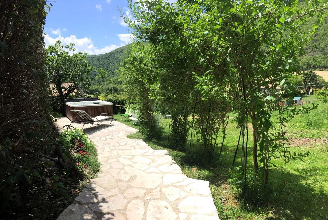 Agriturismo Campagna In Compagnia Vallo di Nera ภายนอก รูปภาพ